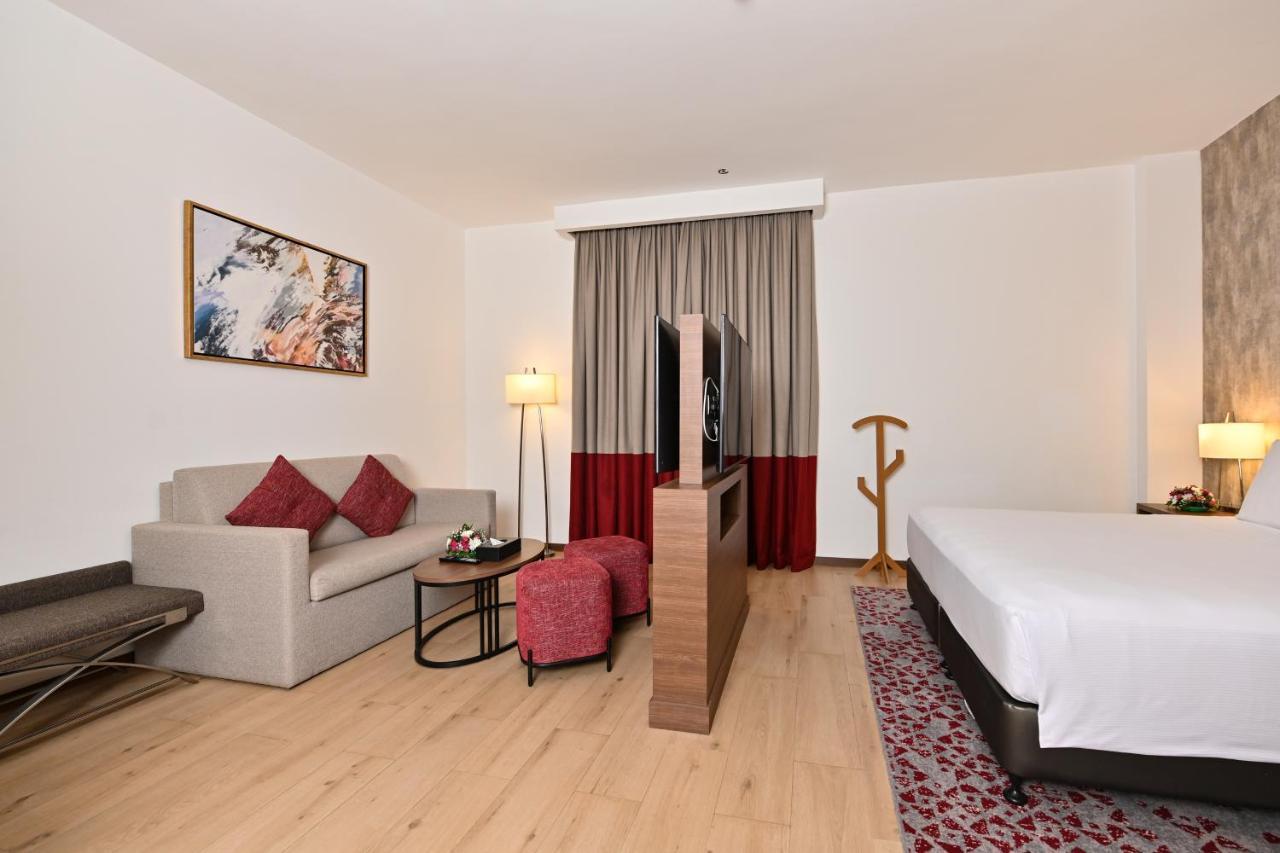Comfort Hotel Jeddah King Road Zewnętrze zdjęcie