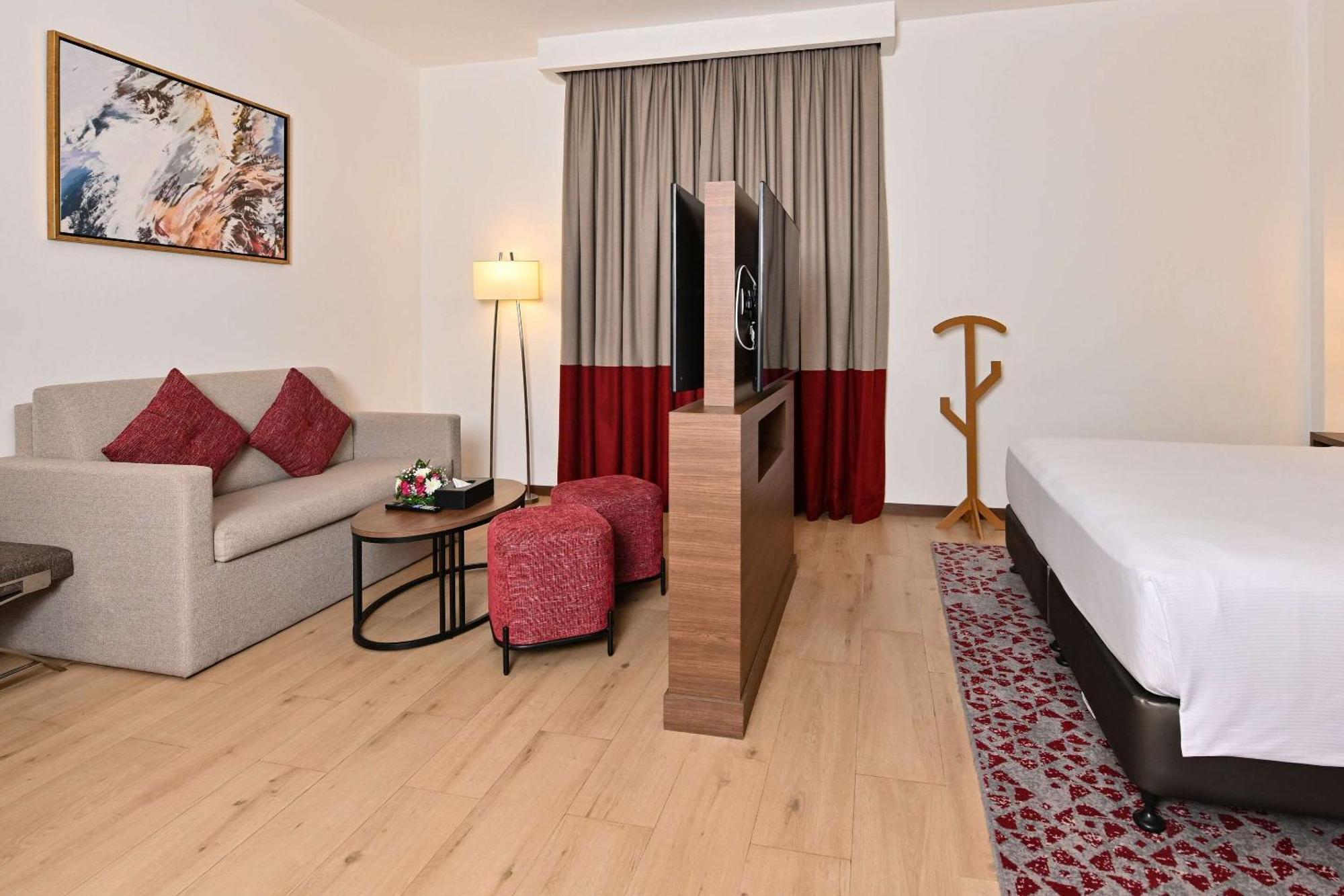 Comfort Hotel Jeddah King Road Zewnętrze zdjęcie